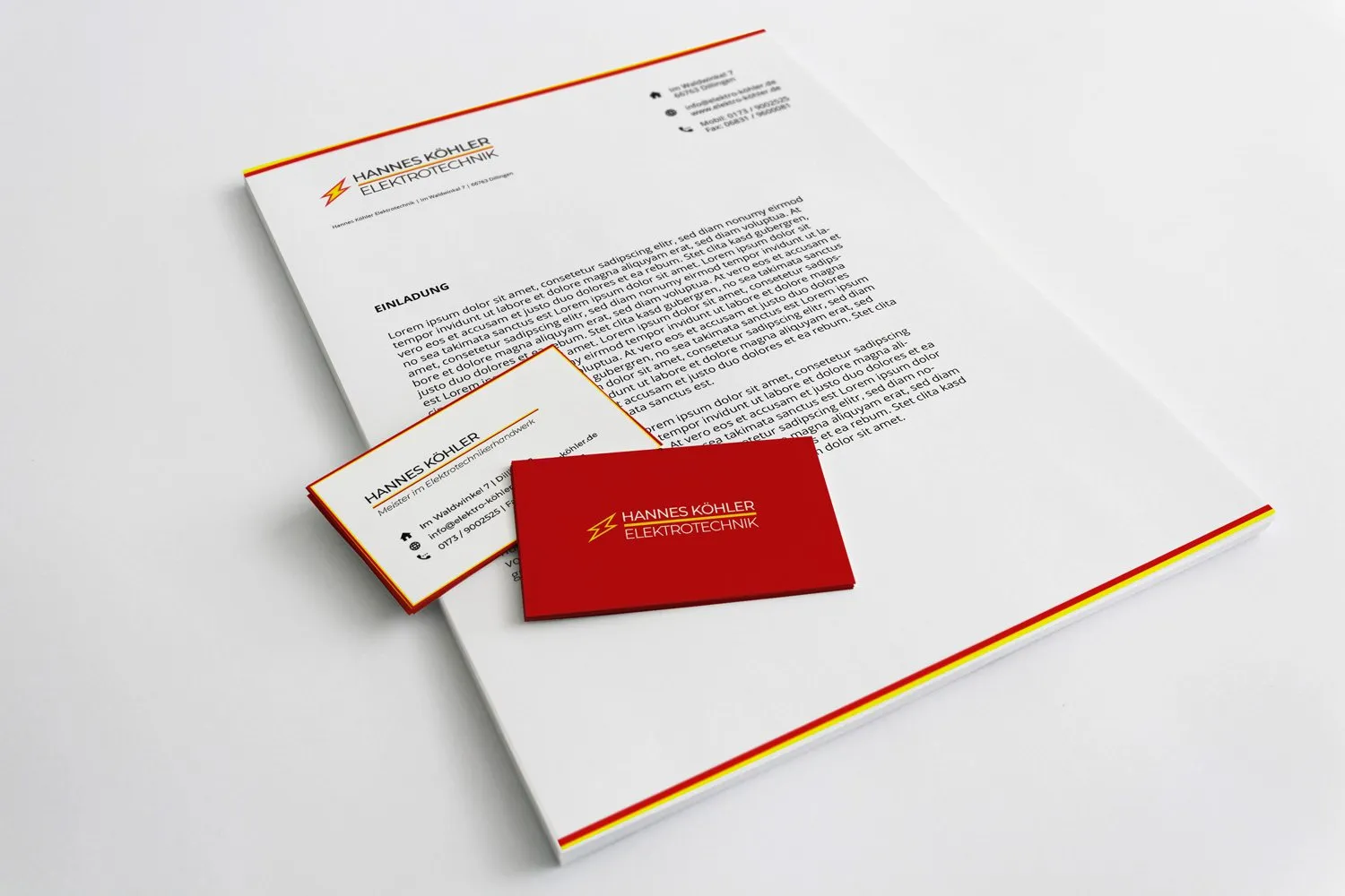Briefpapier und rote Visitenkarte von Hannes Köhler Elektrotechnik